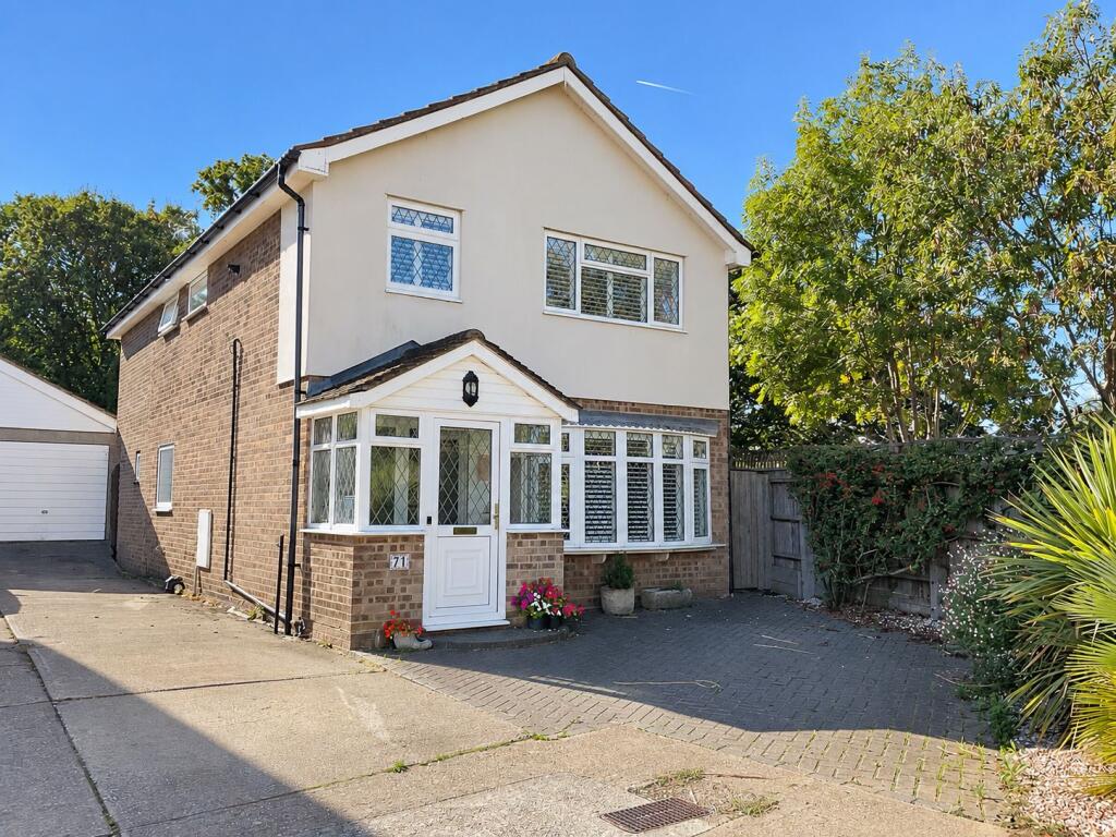 Main image of property: The Rundels, Benfleet