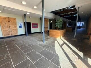 Apartment in Wakefield - View 4