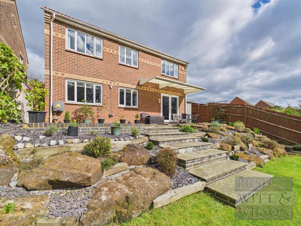 4-bed detached on Harbour Way, St. Leonards-On-Sea, £450,000