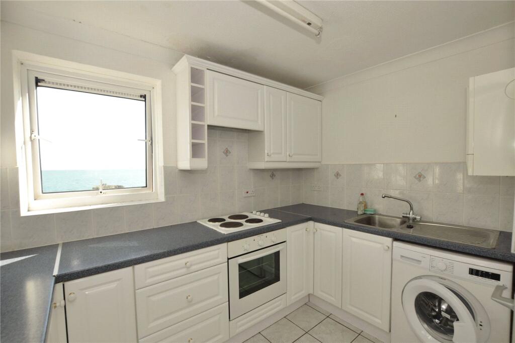 Apartment in Folkestone and Hythe, Golden Valley, Sandgate - View 5