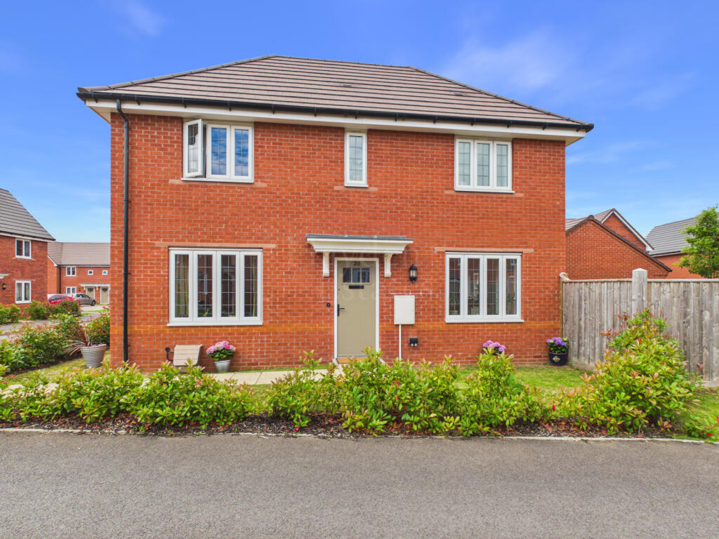 Main image of property: Townsend Place, Lower Broadheath, Worcester, WR2 6DX