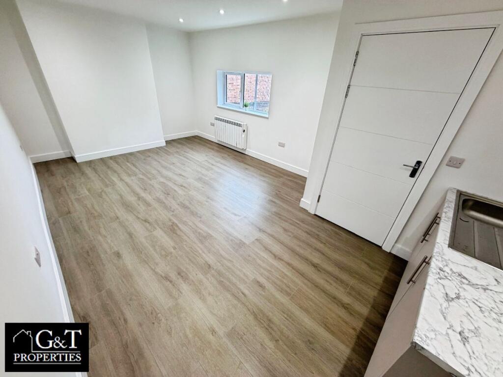 Main image of property: a High Street, Dudley