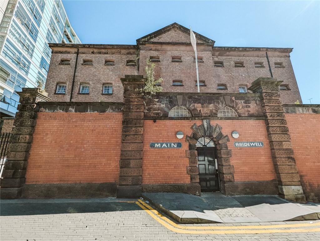 1-bed flat on Dale Street, Liverpool, Merseyside, L2, £58,000