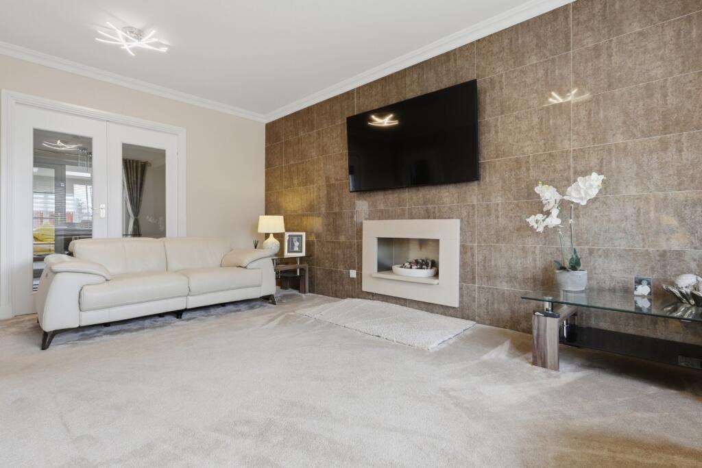 House in Paisley - View 4