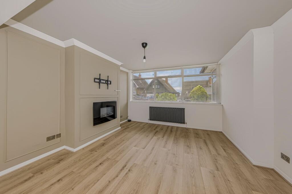 House in Stoke-on-Trent - View 3