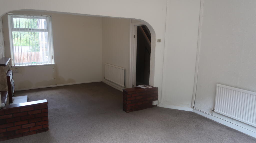 House in New Tredegar, Caerphilly - View 3