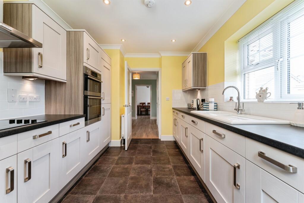 Willow Gardens, Wimblington, March photo 5
