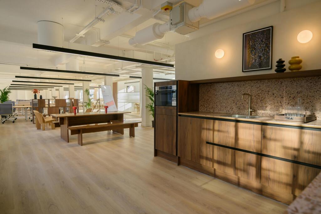 Highgate Studios - Office