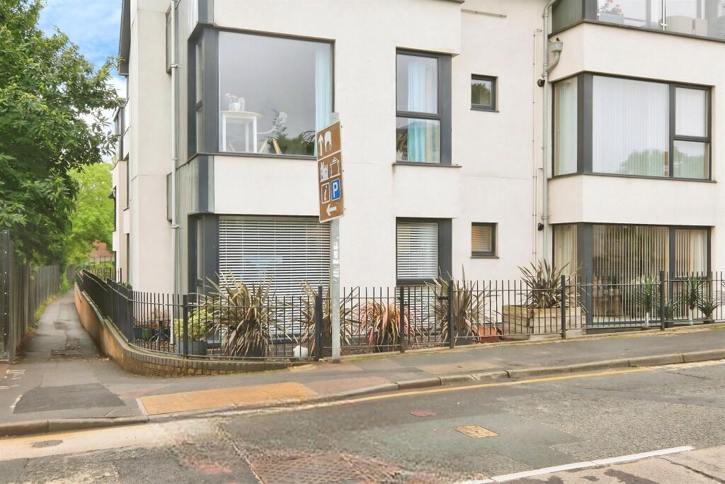 Main image of property: Dixton Road, Monmouth