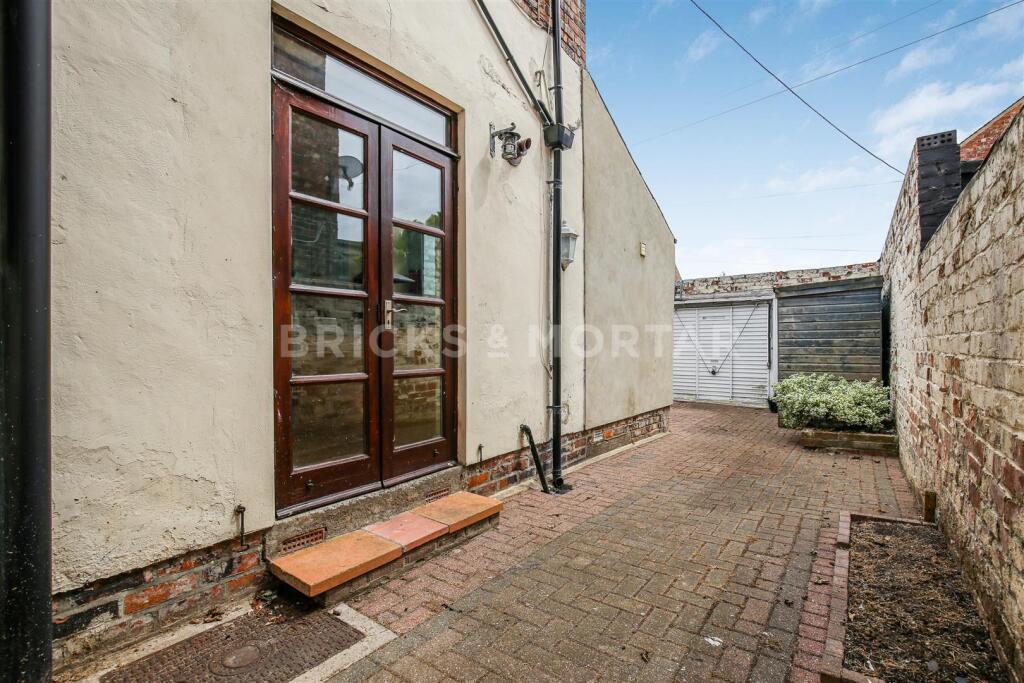 House in Newcastle upon Tyne - View 5