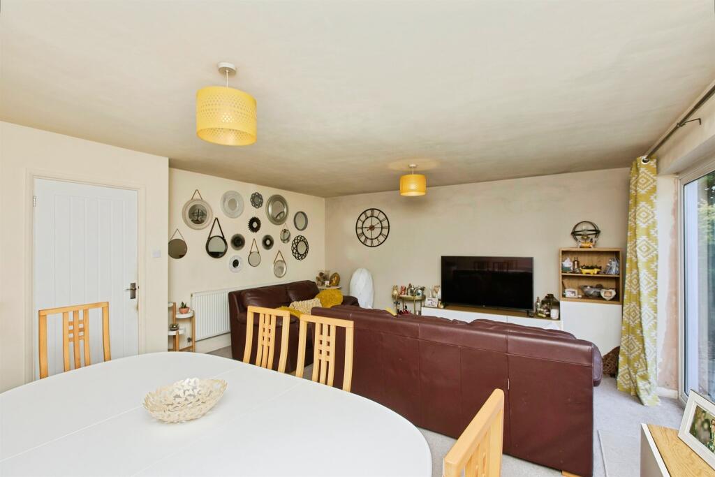 House in Derby - View 5