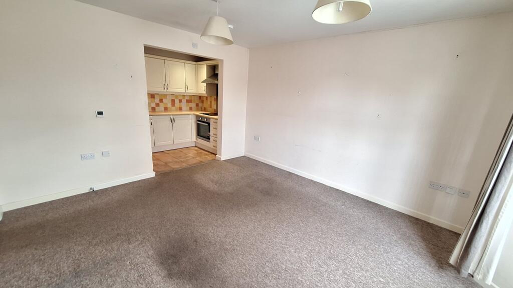 Apartment in Coventry - View 3