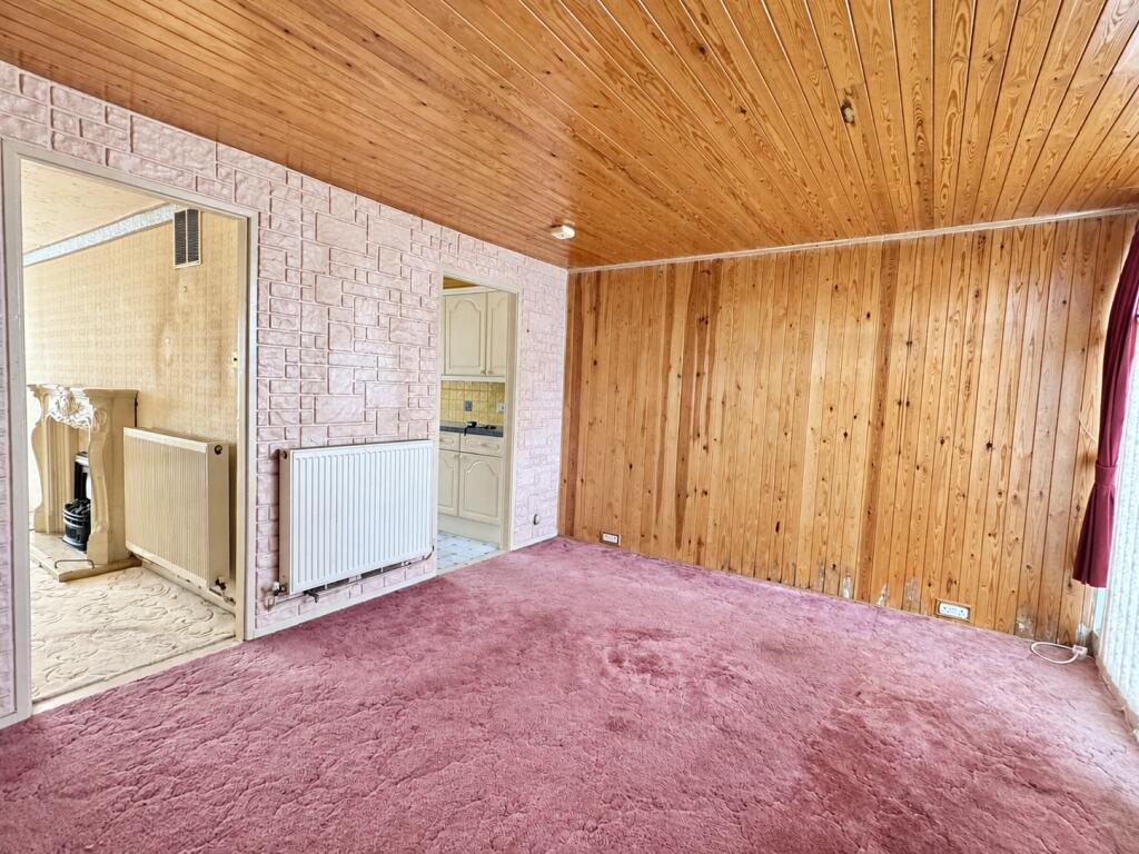 House in Southend-on-Sea, Essex - View 4