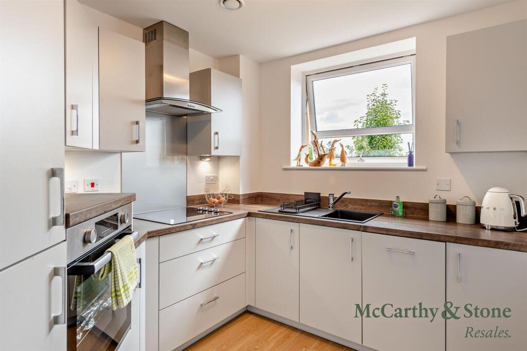 Apartment in Mid Devon, Cullompton - View 5