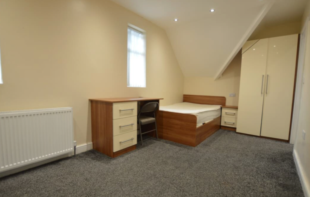 7 bedroom house for rent