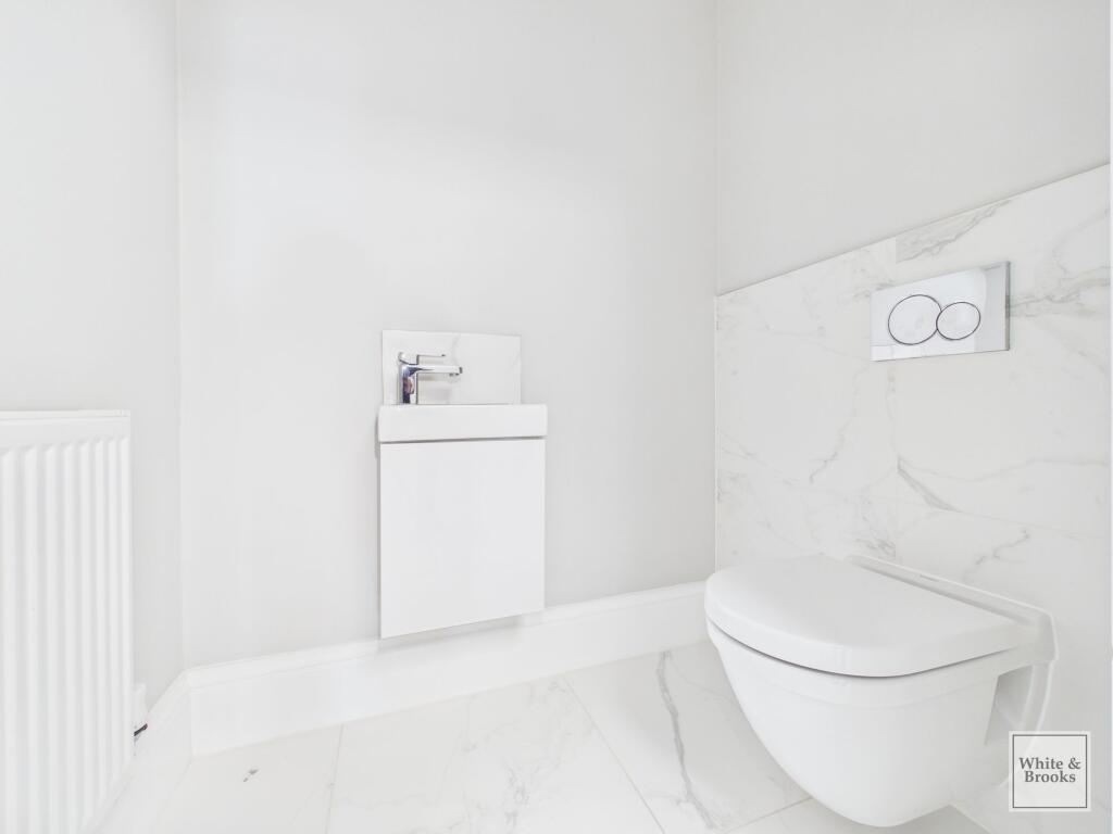 Apartment in Chichester - More