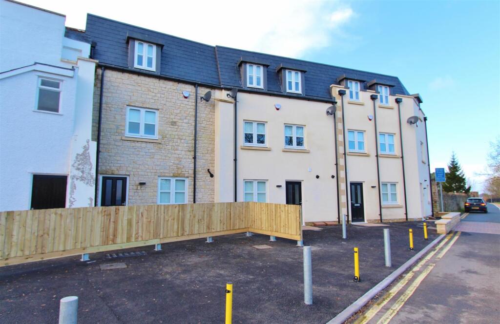 Main image of property: Pool Barton, Keynsham, Bristol