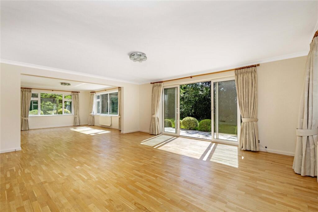 House in London, Coombe - View 5