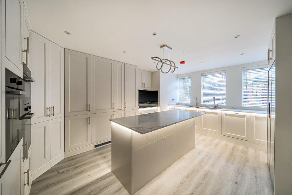 Main image of property: Coolhurst Road, Crouch End, London, N8