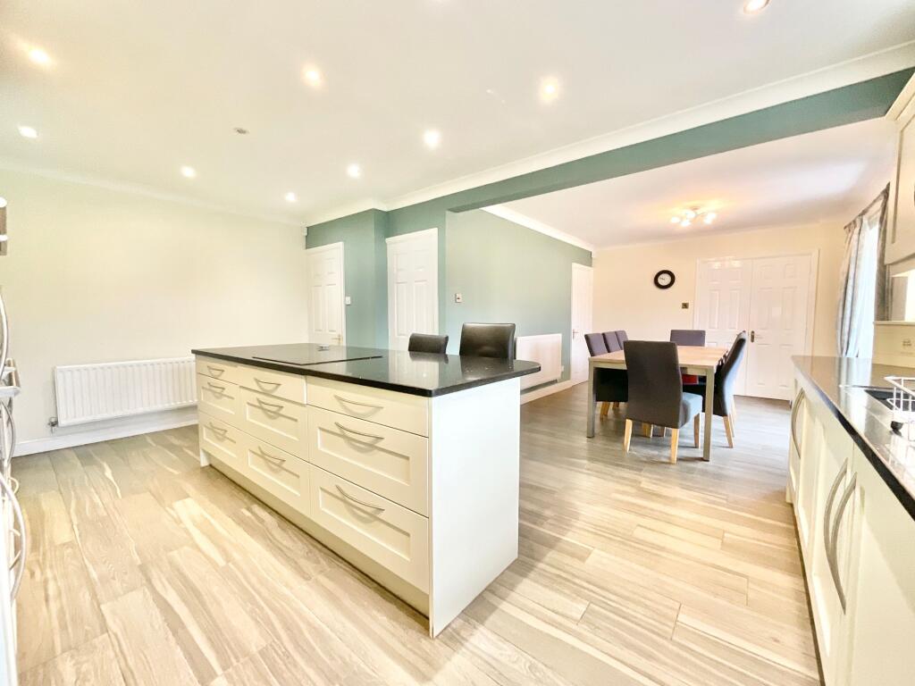 Swanholme Way, Baldwins Gate, ST5 photo 3