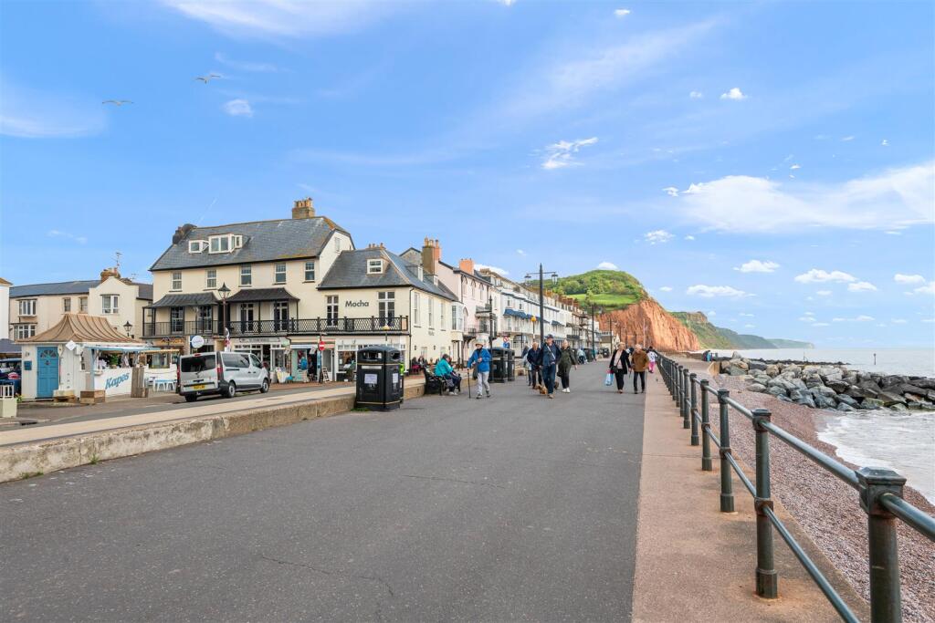 Apartment in Exeter - View 5