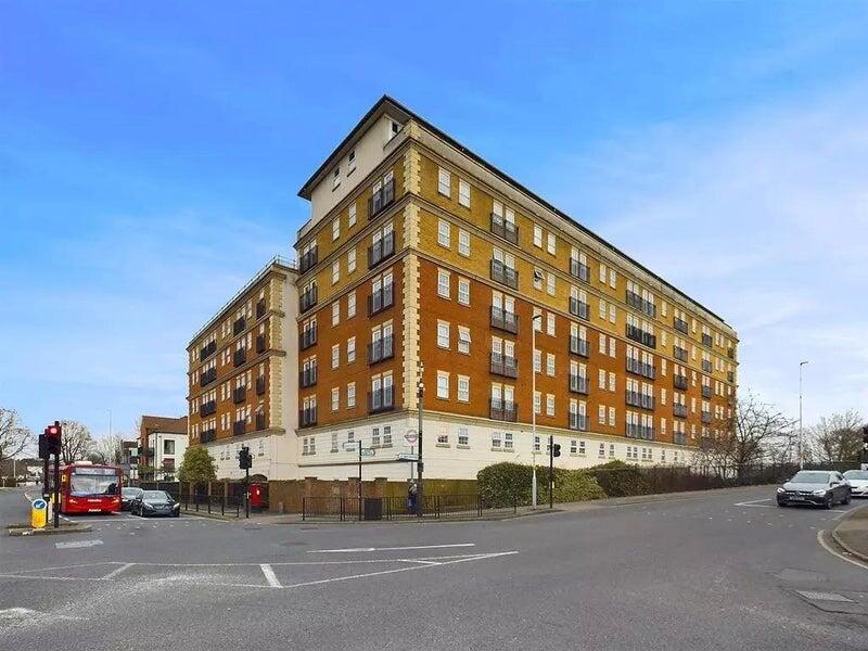 Main image of property: Kings Lodge, HA4