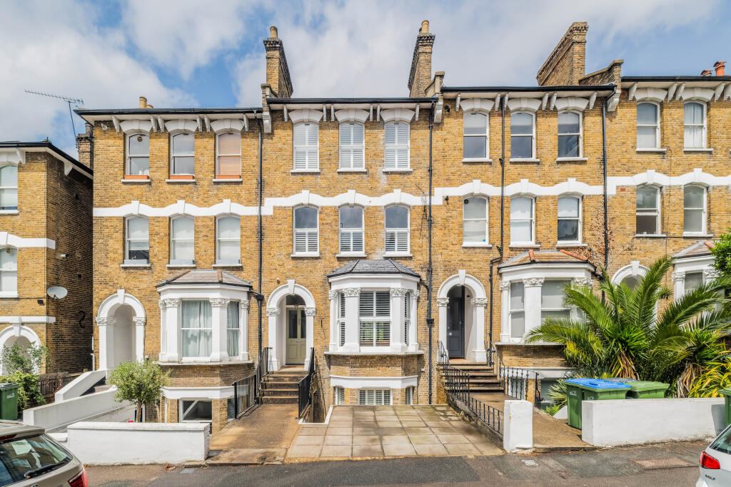 Main image of property: Bennett Park, Blackheath, SE3
