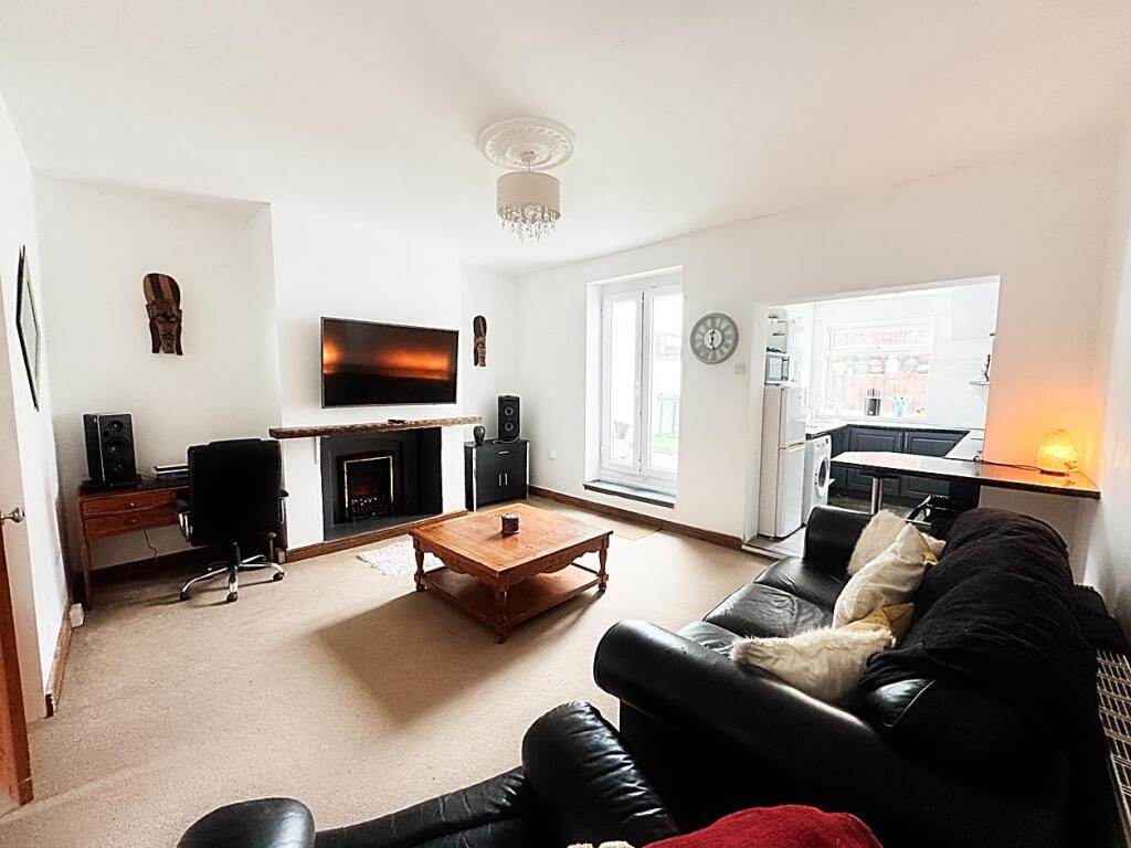 2-bed terraced on Laurel Street, Wallsend, £120,000