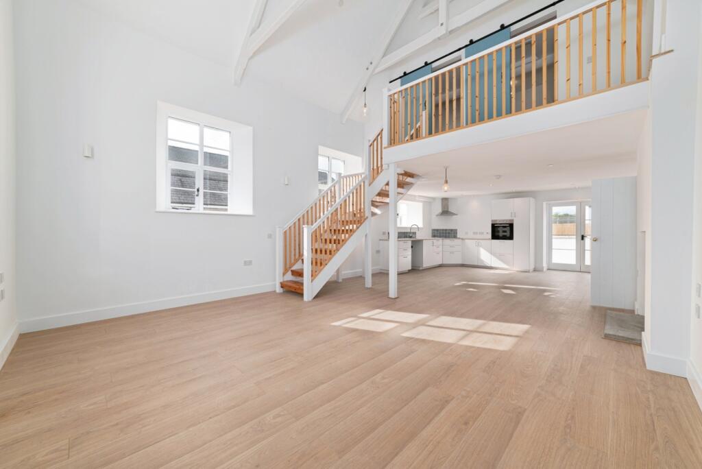 House in Swansea - View 4