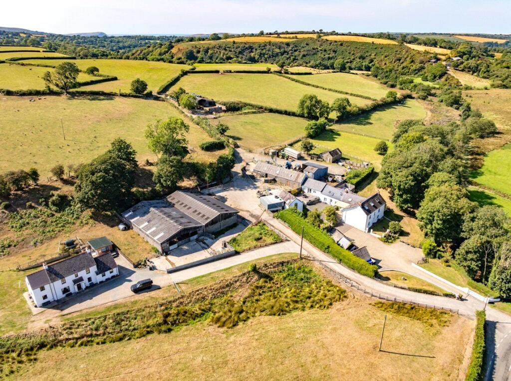 House in Swansea, Eglwyswrw - View 2