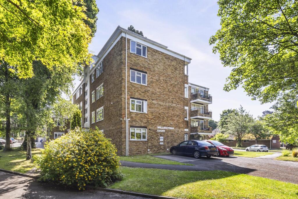Laine Close, Brighton photo 2