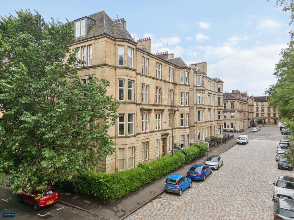 Main image of property: Flat 3/3 34 Gray Street Glasgow G3 7TY