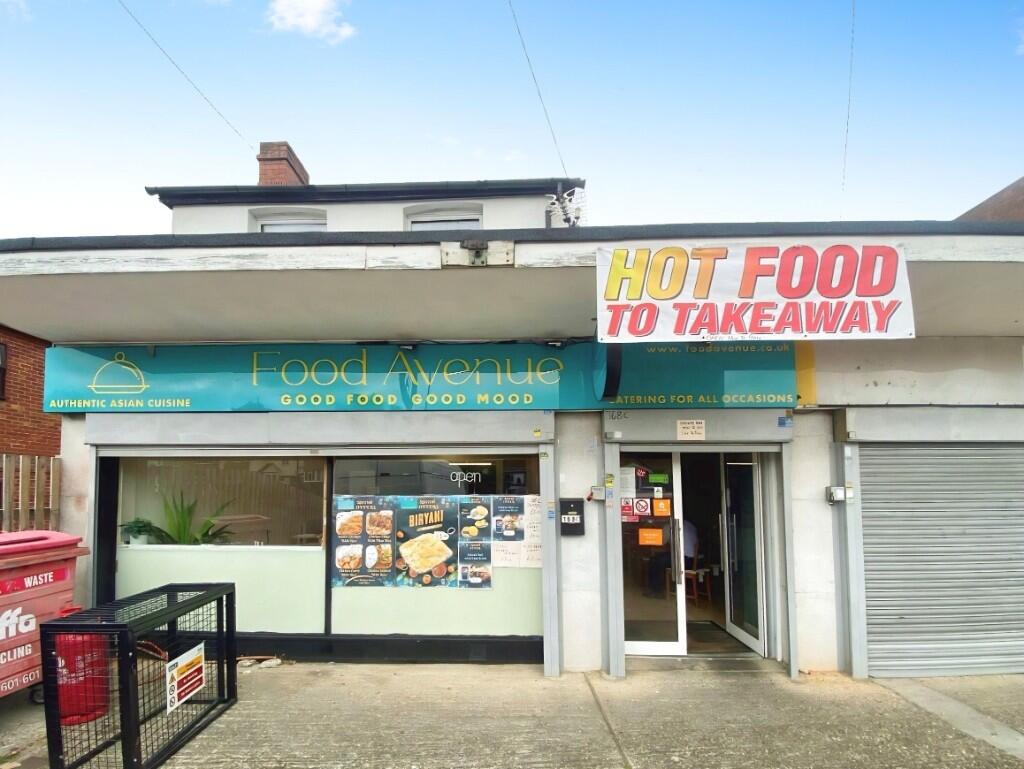 Main image of property: 168C Whitley Wood Road, Reading, Berkshire, RG2