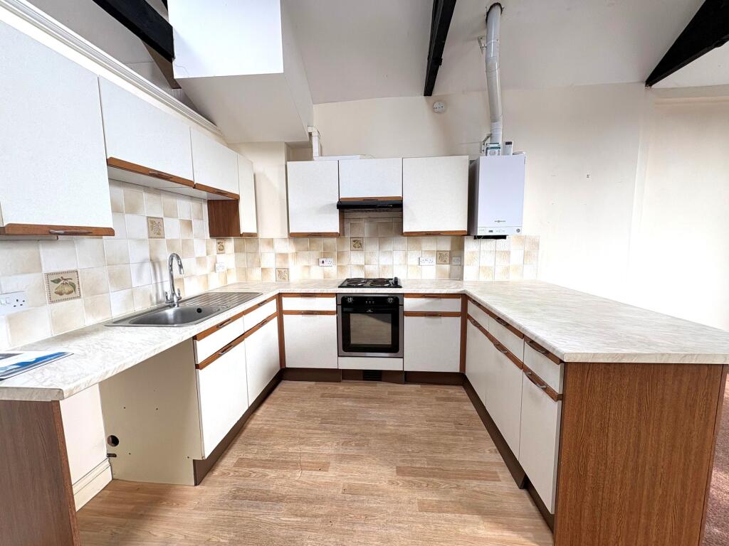 Apartment in Tonbridge - View 5