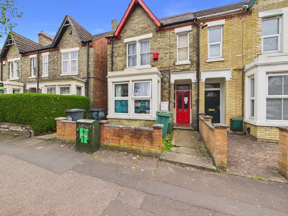 4-bed semi-detached on Eastfield Road, Peterborough, £180,000
