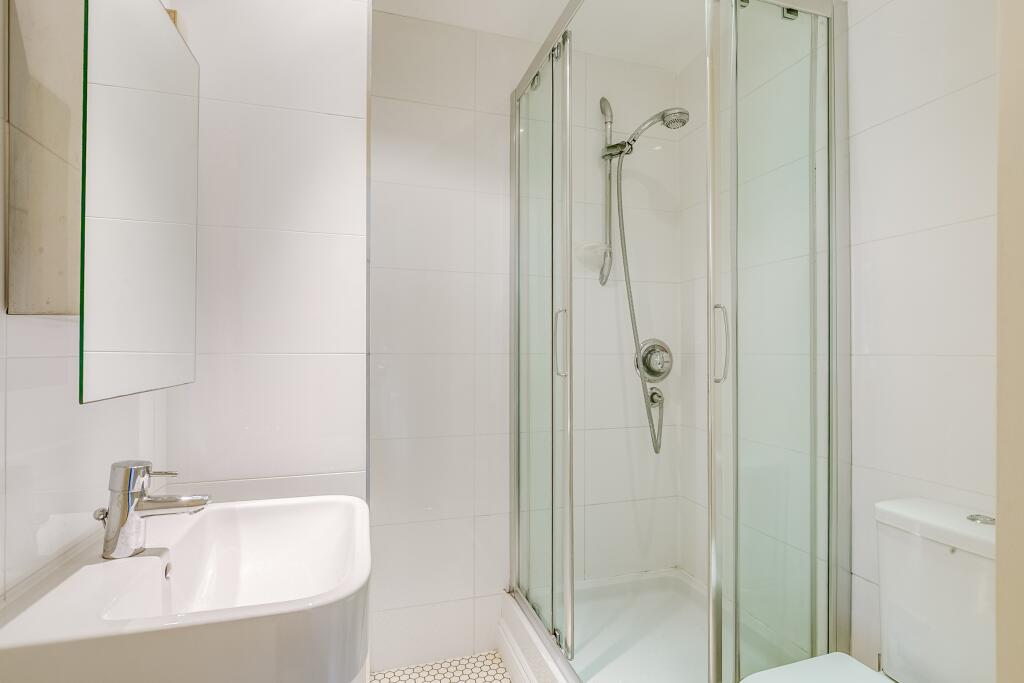 Additional image 28 of Wendover Drive, Welwyn, AL6