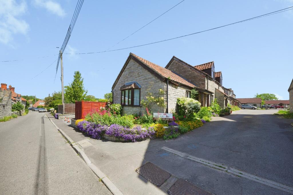 Apartment in Butleigh, Somerset - View 2