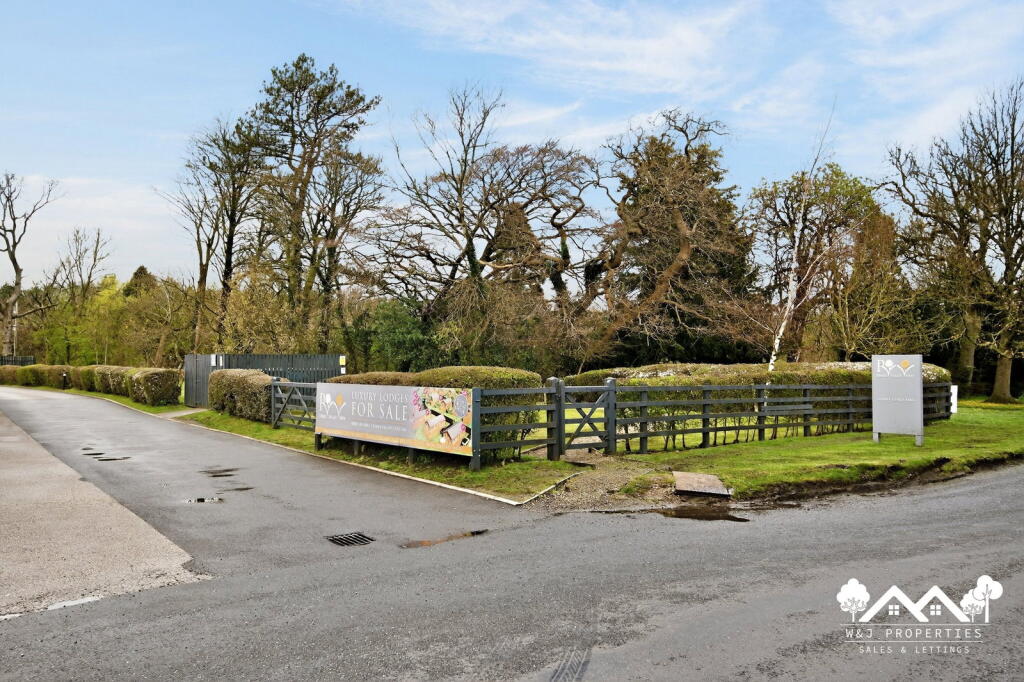 Additional image 38 of Ribble Valley View, Old Langho Road, Old Langho, Blackburn, BB6 8AW