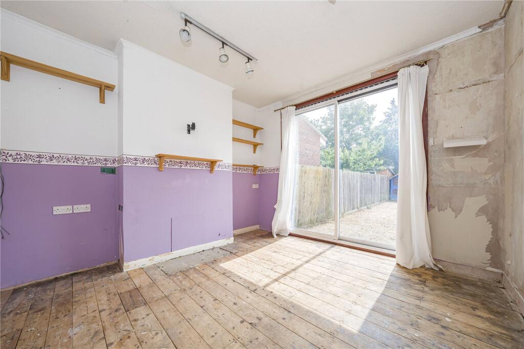 House in New Malden, West Barnes - View 5