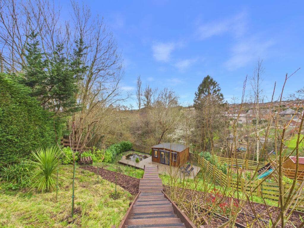 Brookdale Avenue, Flint, Flintshire, CH6 5RB photo 2