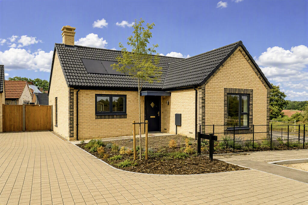 Main image of property: St Giles Park, Cringleford, Norwich