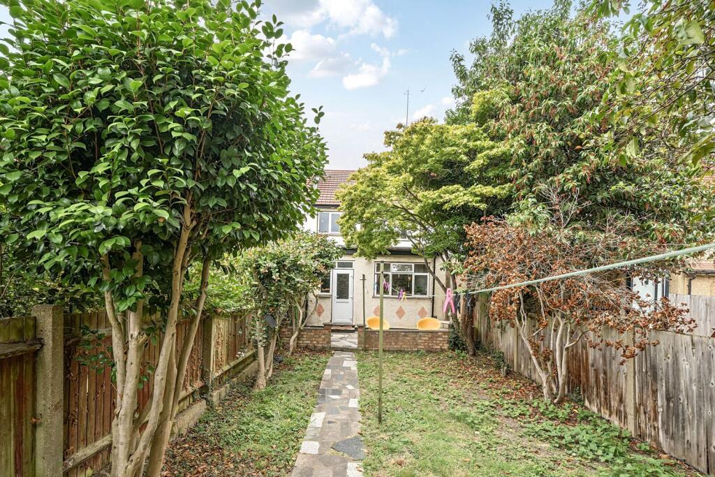 House in London - View 4