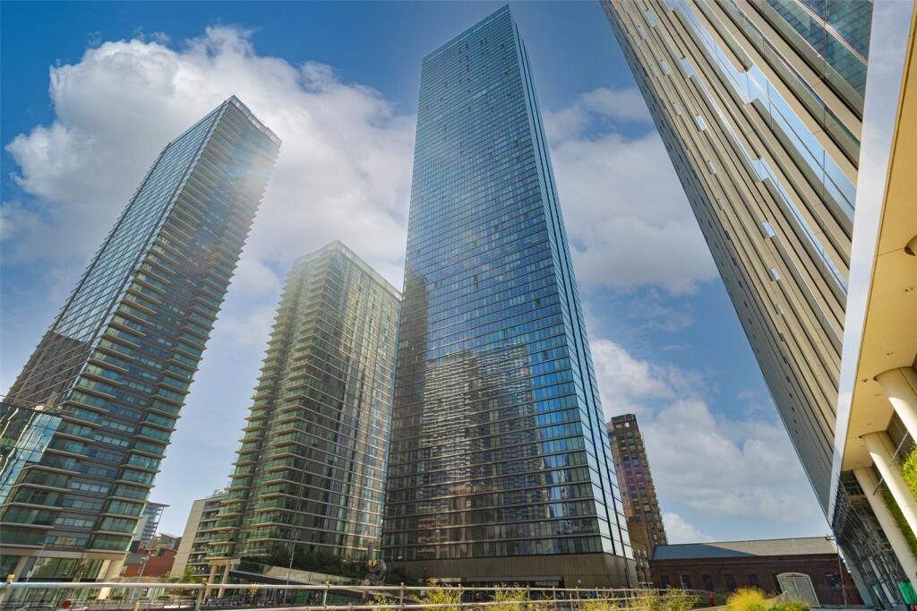 Main image of property: Marsh Wall, Canary Wharf, E14