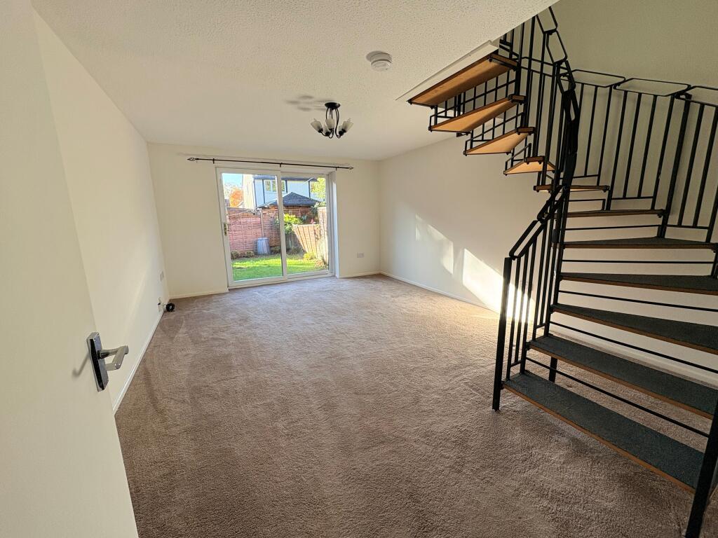 2 bedroom house for rent