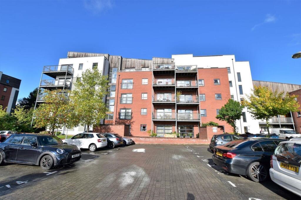 Montmano Drive, Manchester, M20