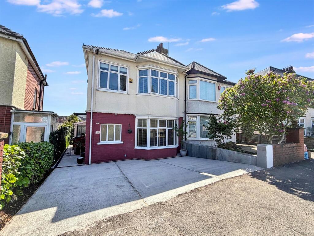Main image of property: Keynsham Avenue, Newport