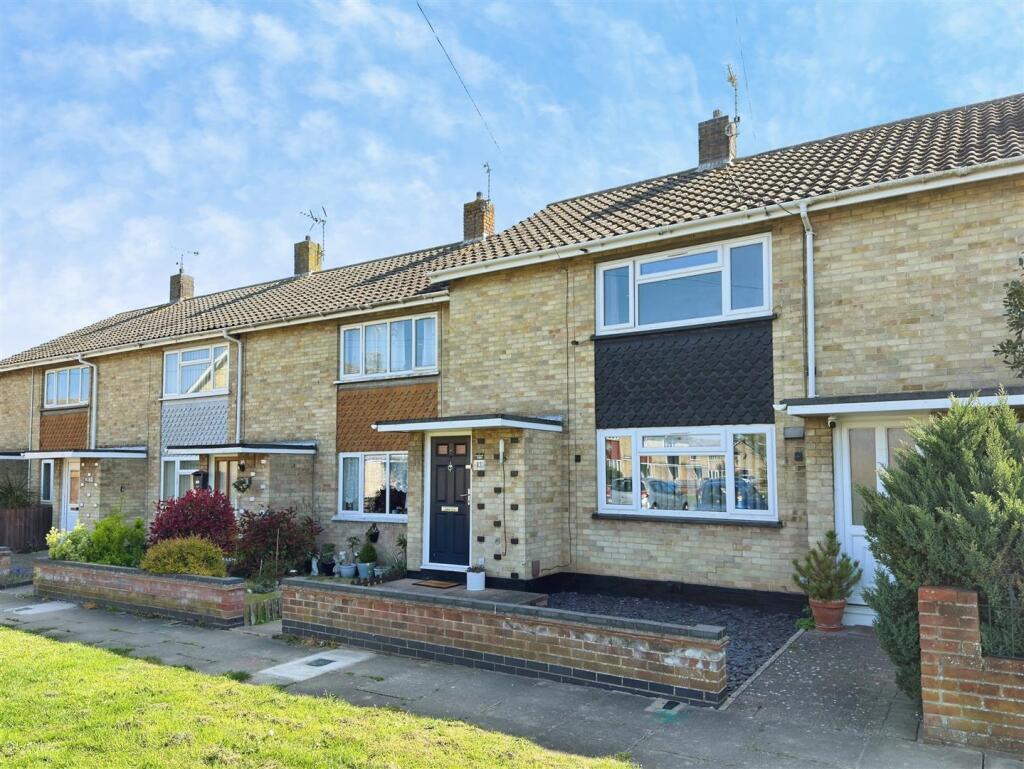 Main image of property: Castleton Close, Lowestoft, Suffolk