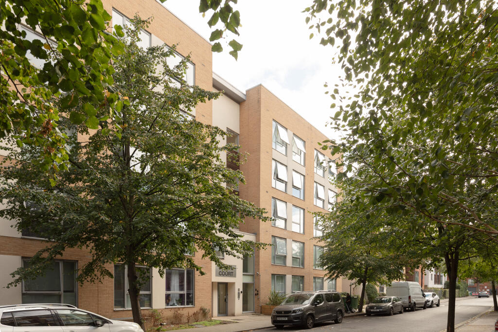 Main image of property: Peckham Grove, Peckham, London, SE15