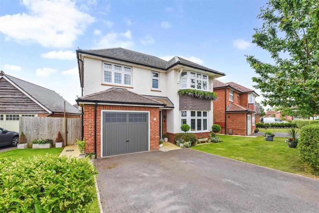 4-bed detached on Songthrush Lane, Barnham, £563,500