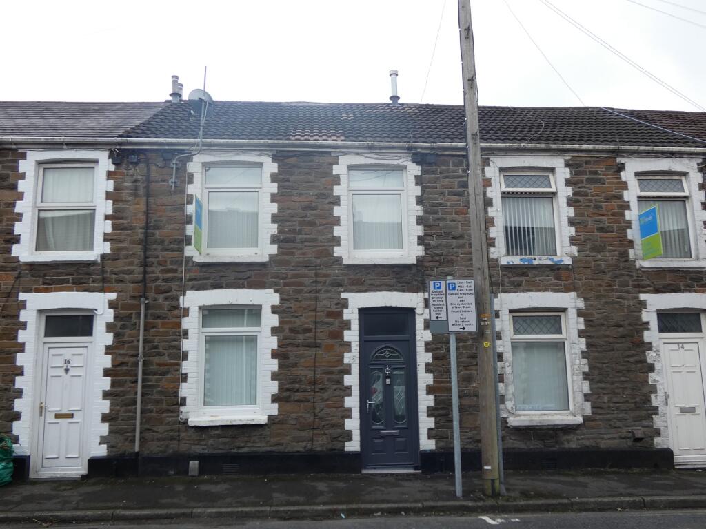 Main image of property: Creswell Road, Castell-nedd, Neath . SA11 1HE